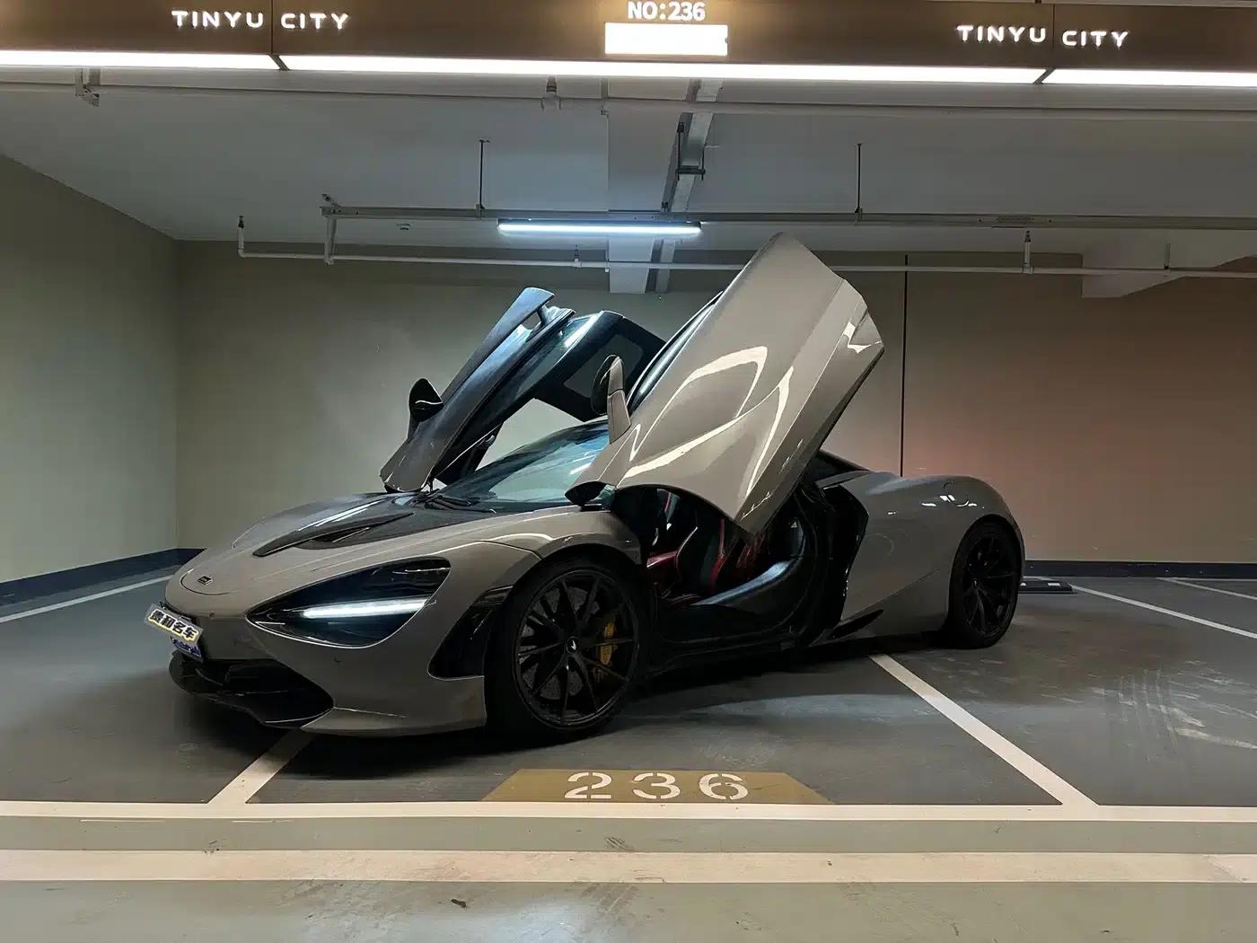 McLaren 720S 2019 4.0T Coupe — миниатюра 1