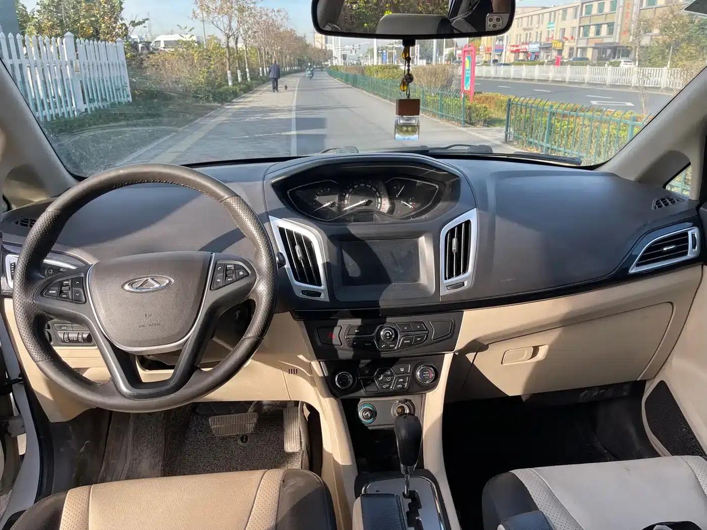 Chery Arrizo M7 2015 2.0L CVT Wide-Seat Edition (232 seats) — миниатюра 13