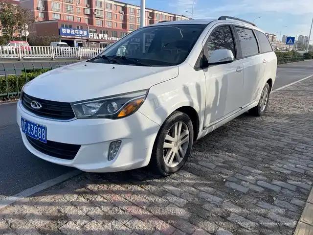 Chery Arrizo M7 2015 2.0L CVT Wide-Seat Edition (232 seats)