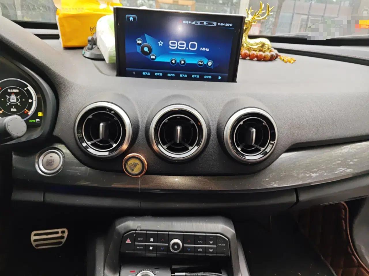 Wey P8 2018 2.0T Premium Edition — миниатюра 14