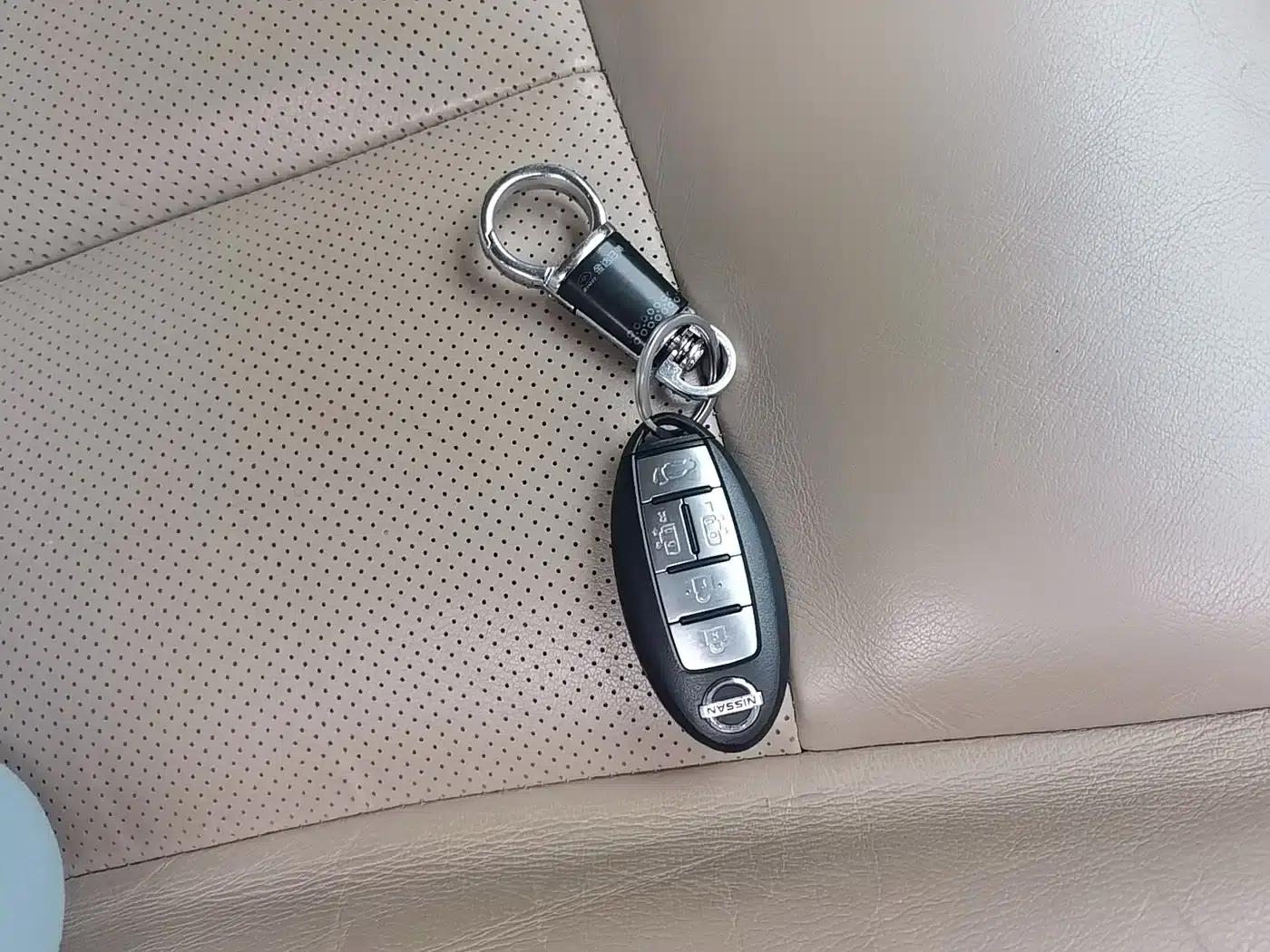 Quest 2015 3.5L SL — миниатюра 6