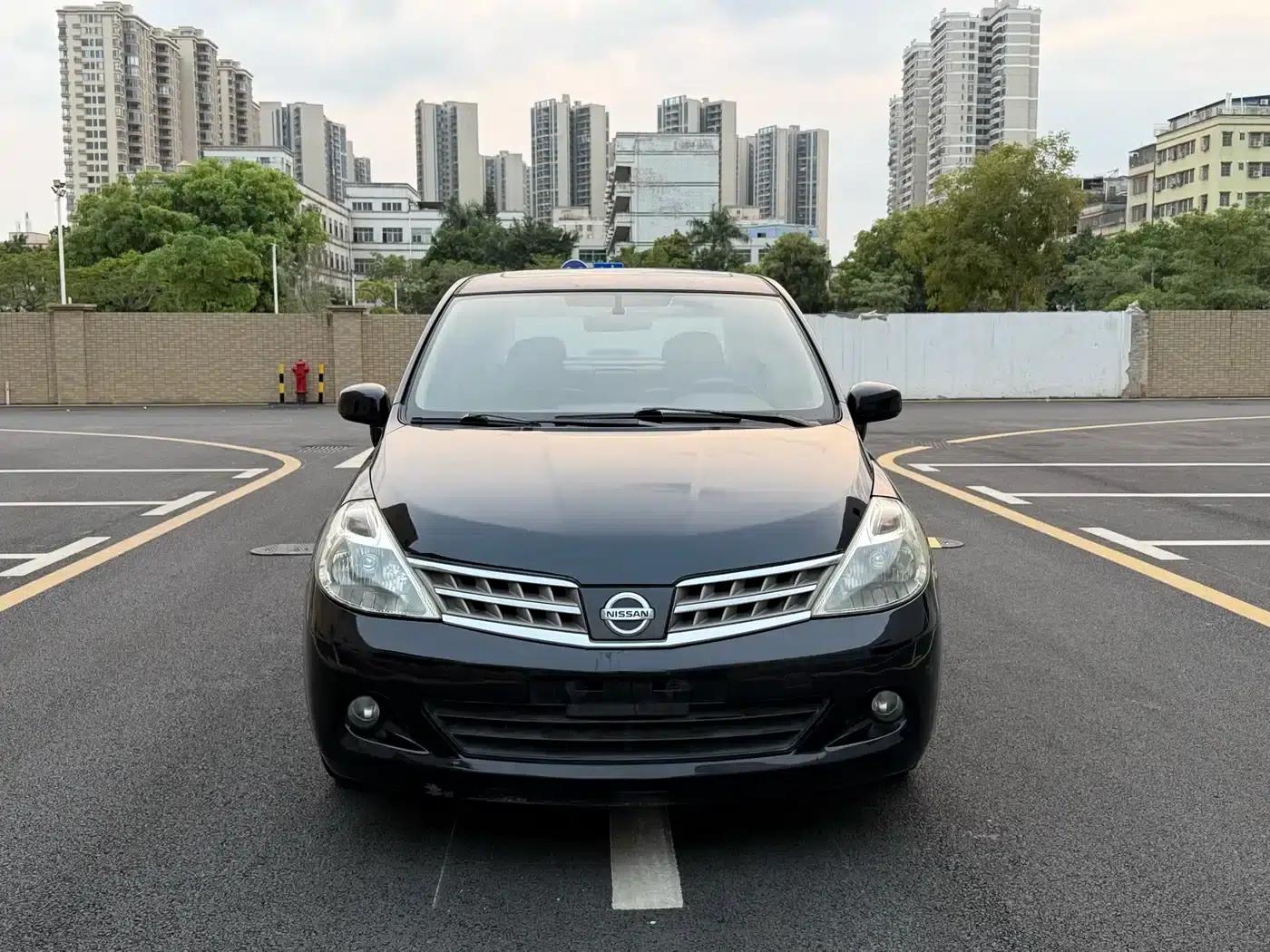 Tiida 2009 1.6L Automatic Technology Edition — миниатюра 2