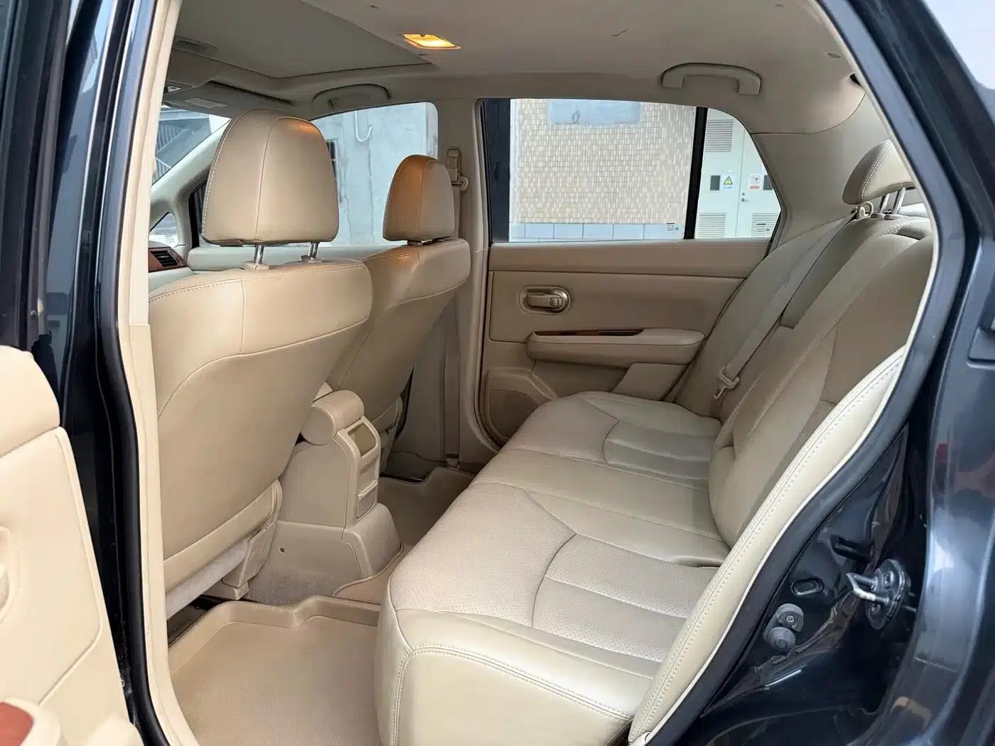 Tiida 2009 1.6L Automatic Technology Edition — миниатюра 6