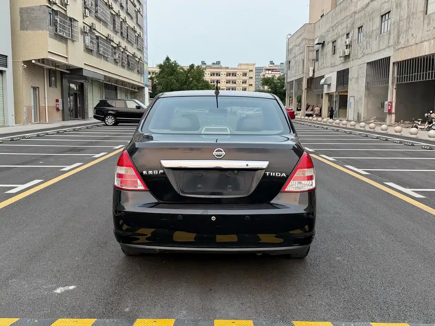 Tiida 2009 1.6L Automatic Technology Edition — миниатюра 8