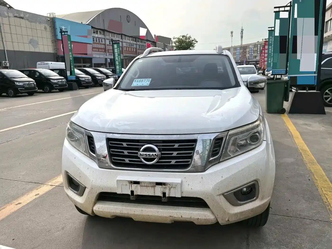 2023 Navara 2.5L Automatic 4WD Premium — миниатюра 2