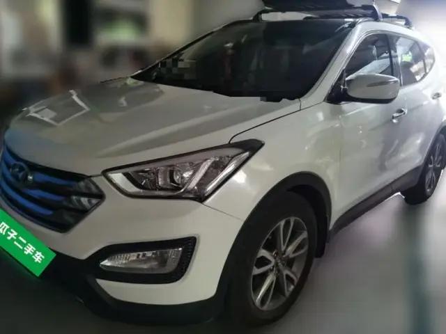Hyundai Santa Fe Classic 2013 Facelift 3.0L 4x4 Comfort Edition with Navigation Euro IV compliant