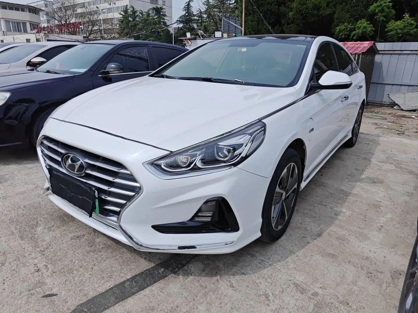 Hyundai Sonata Plug-in Hybrid 2018 2.0 PHS Smart Connect Version China VI Standard — миниатюра 1
