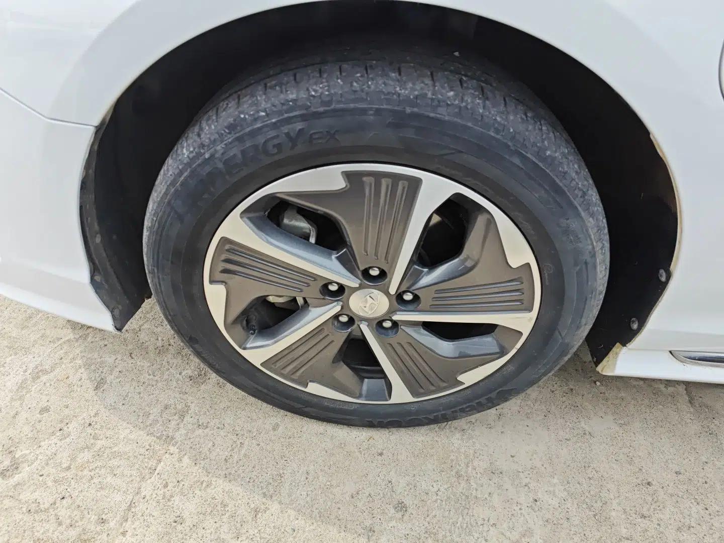 Hyundai Sonata Plug-in Hybrid 2018 2.0 PHS Smart Connect Version China VI Standard — миниатюра 8