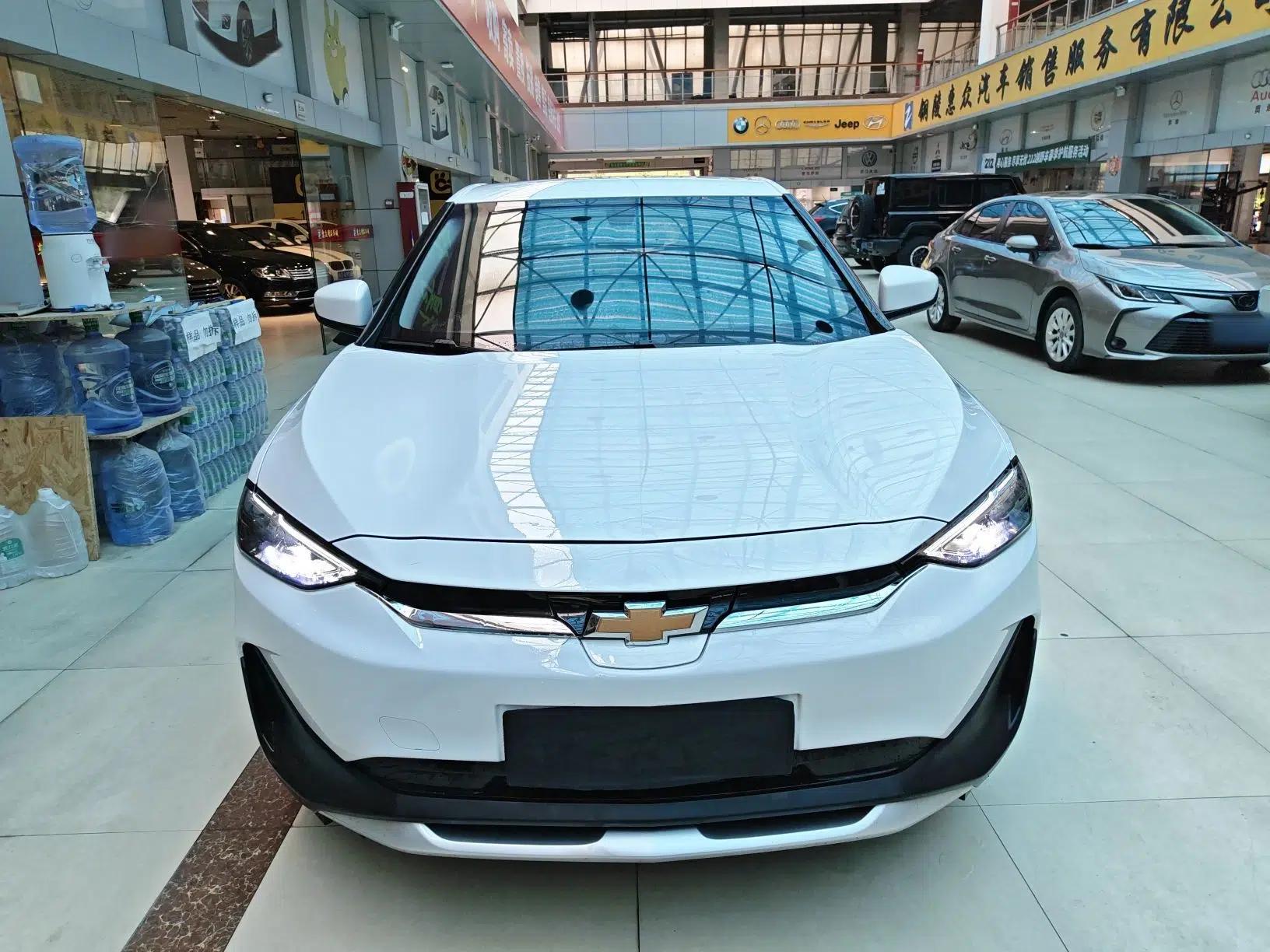 Chevrolet Menlo 2023 Starry Edition — миниатюра 2