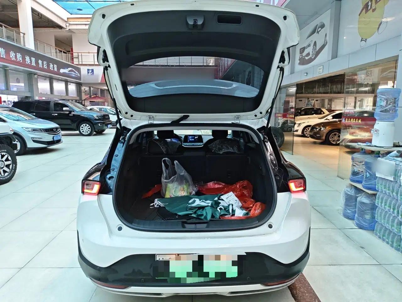 Chevrolet Menlo 2023 Starry Edition — миниатюра 22