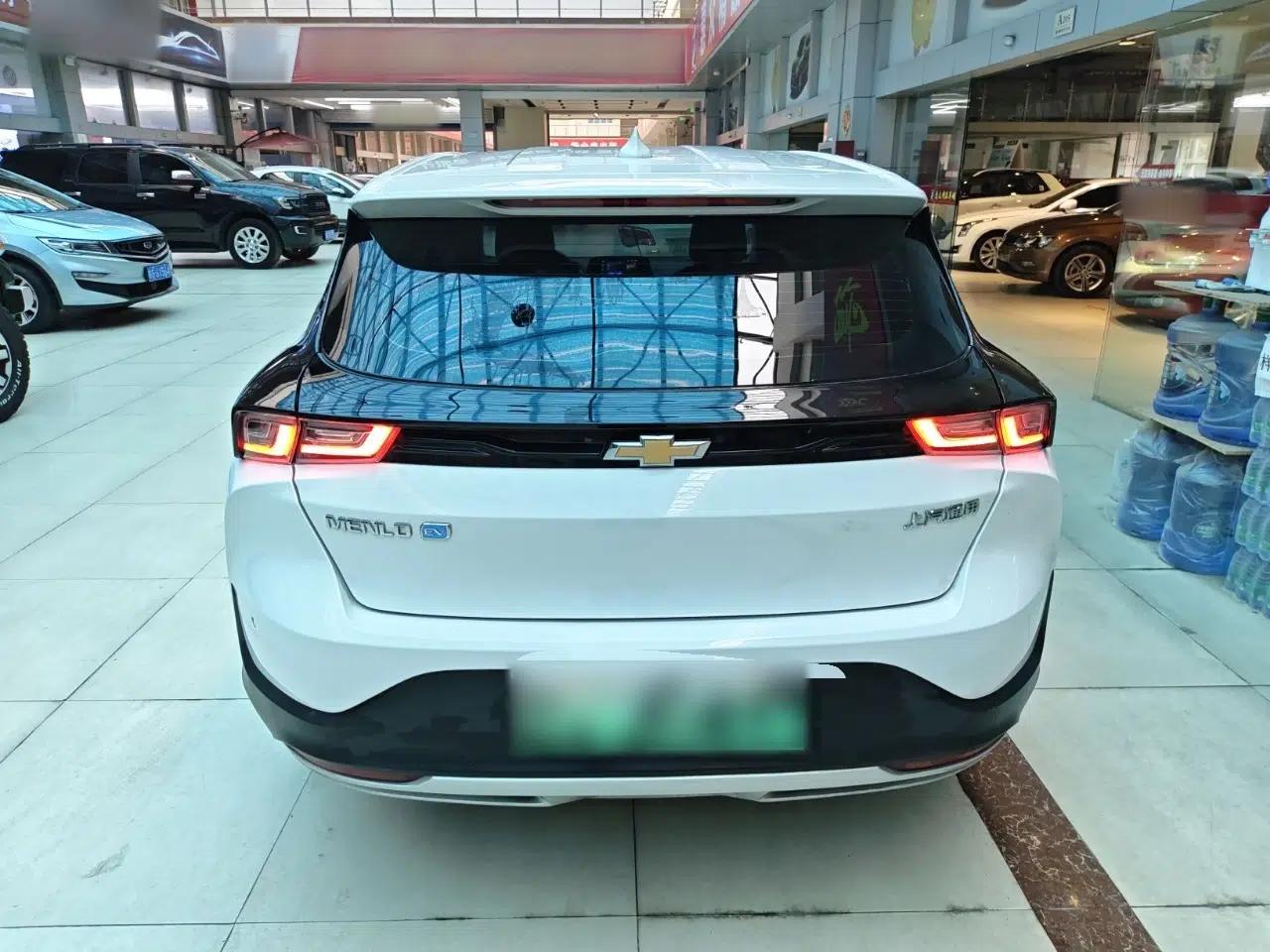 Chevrolet Menlo 2023 Starry Edition — миниатюра 5