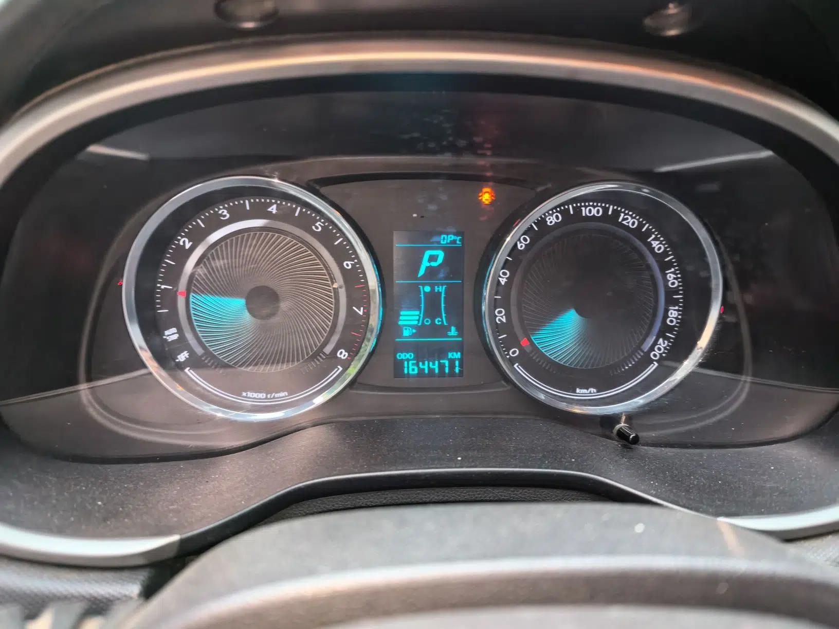 Chevrolet Lova RV 2016 1.5L Automatic Smart Drive Edition — миниатюра 12