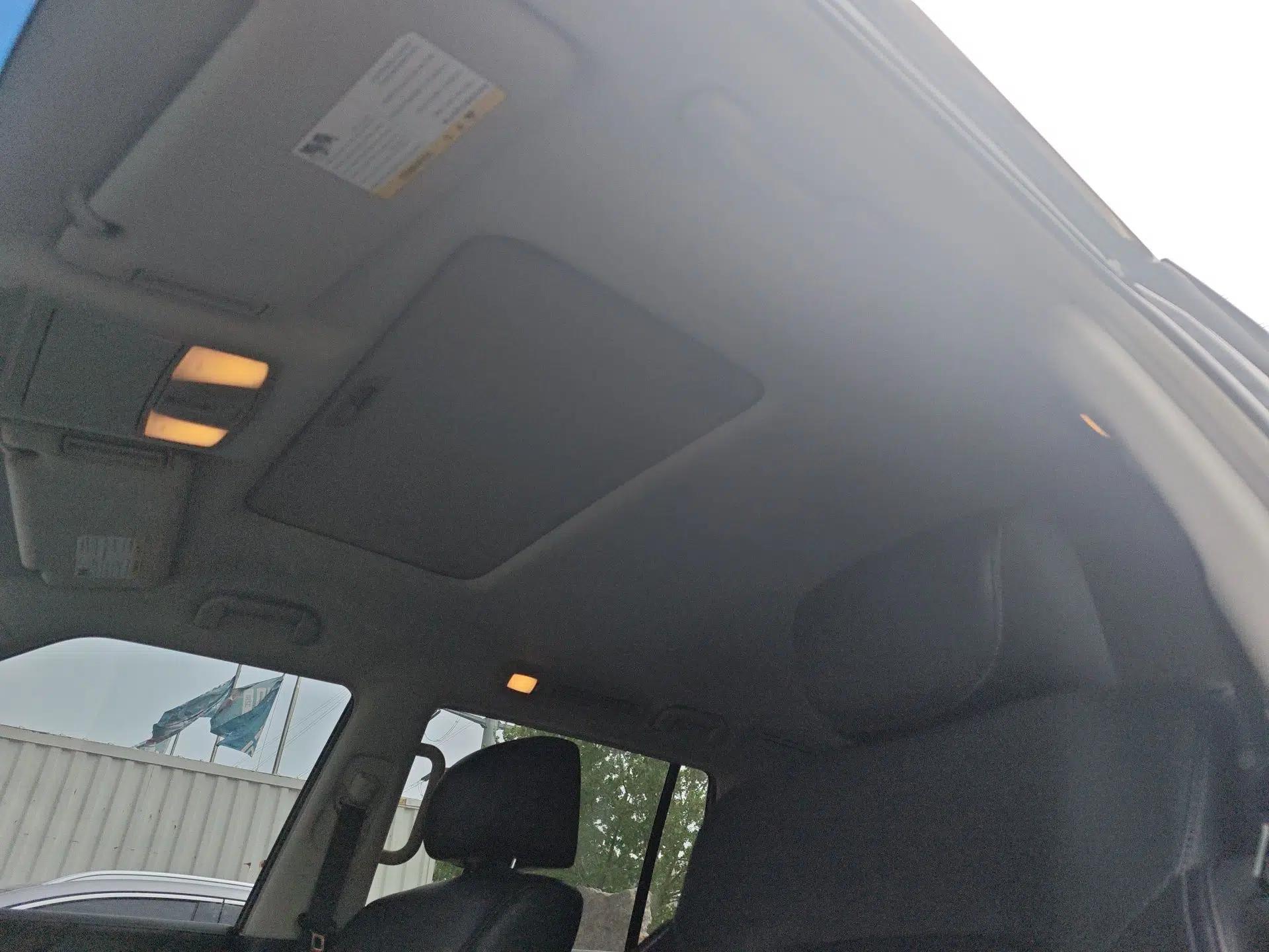 Infiniti QX80 2016 5.6L 4WD — миниатюра 19