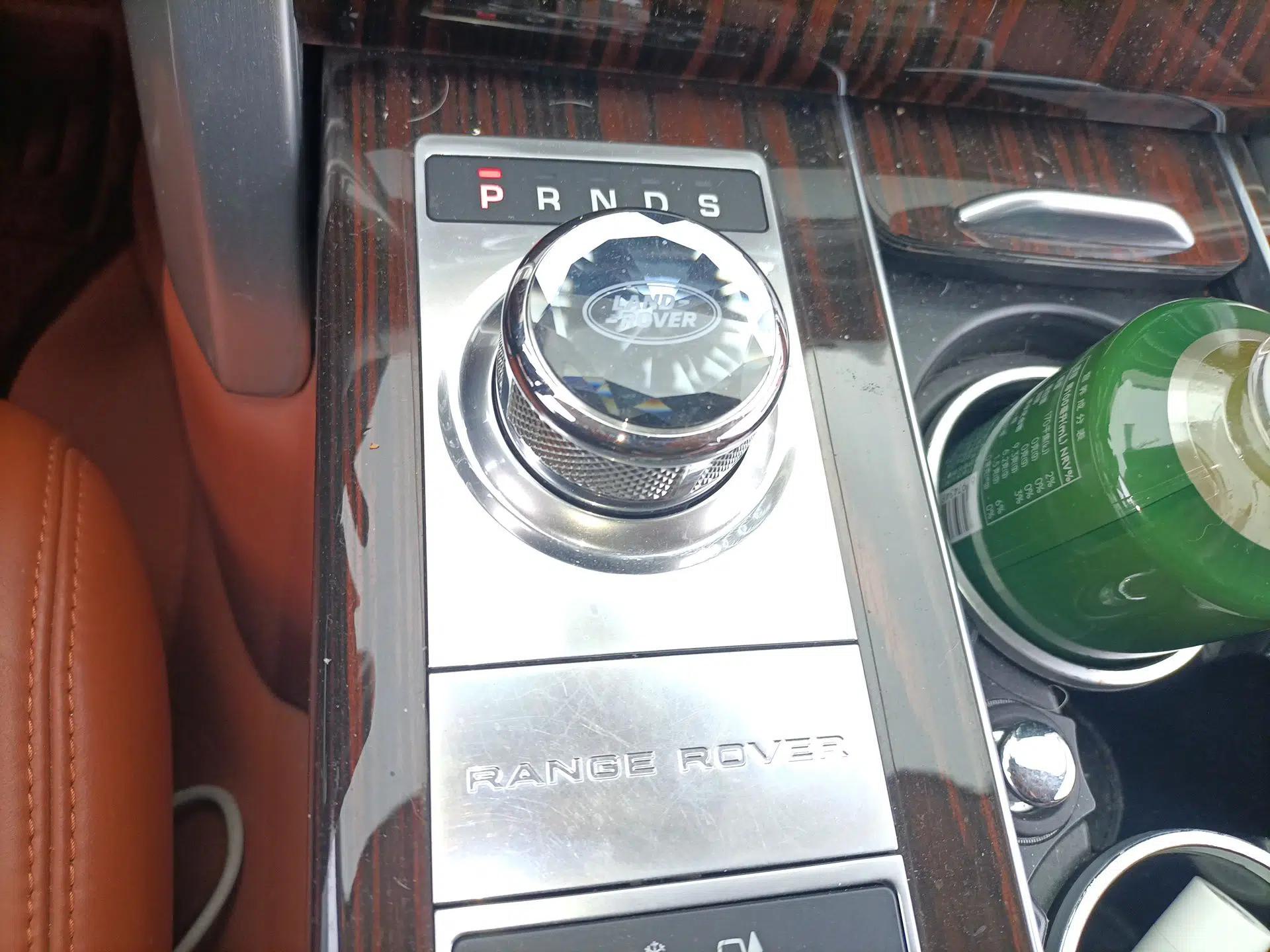 Land Rover Range Vogue 2016 3.0T Gasoline Parallel Import — миниатюра 15