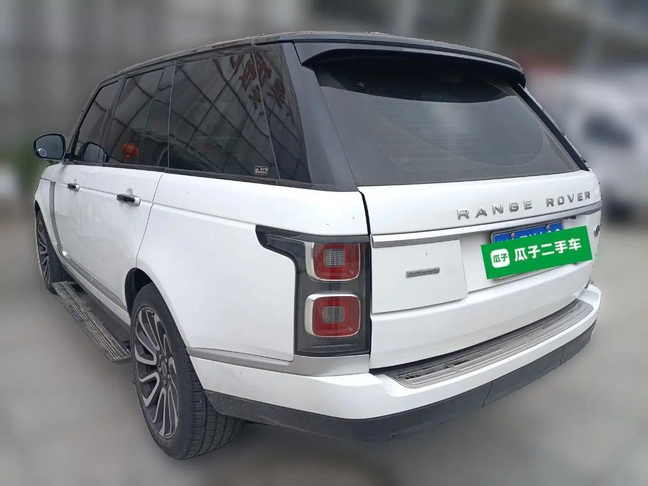 Land Rover Range Vogue 2016 3.0T Gasoline Parallel Import — миниатюра 4