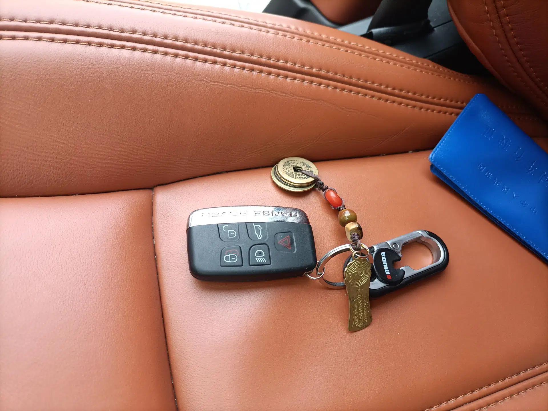 Land Rover Range Vogue 2016 3.0T Gasoline Parallel Import — миниатюра 9