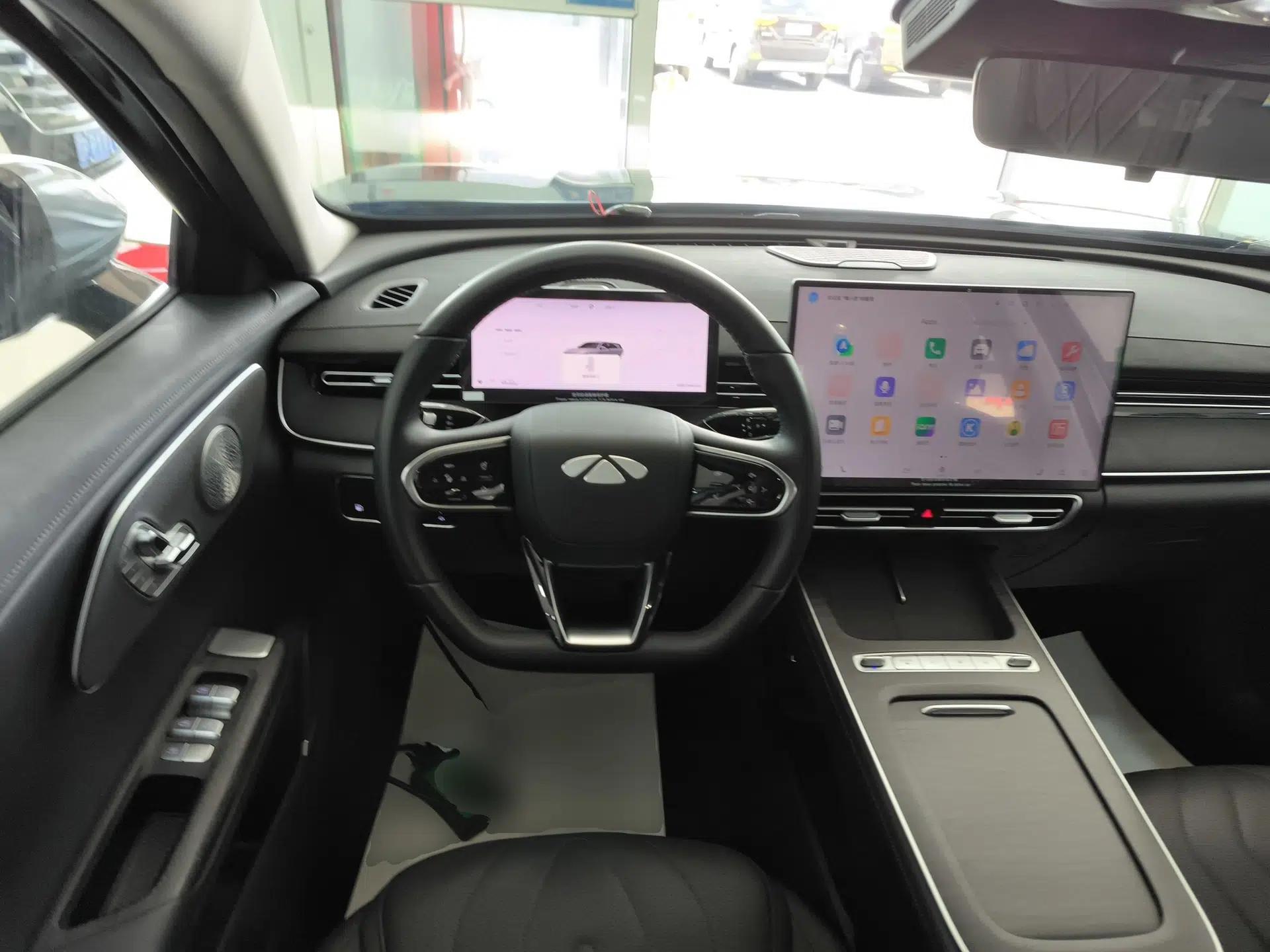 Chery Fengyun A8L 2025 1.5 TGDI 145 km Luxury Version — миниатюра 14