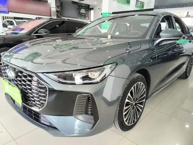 Chery Fengyun A8L 2025 1.5 TGDI 145 km Luxury Version