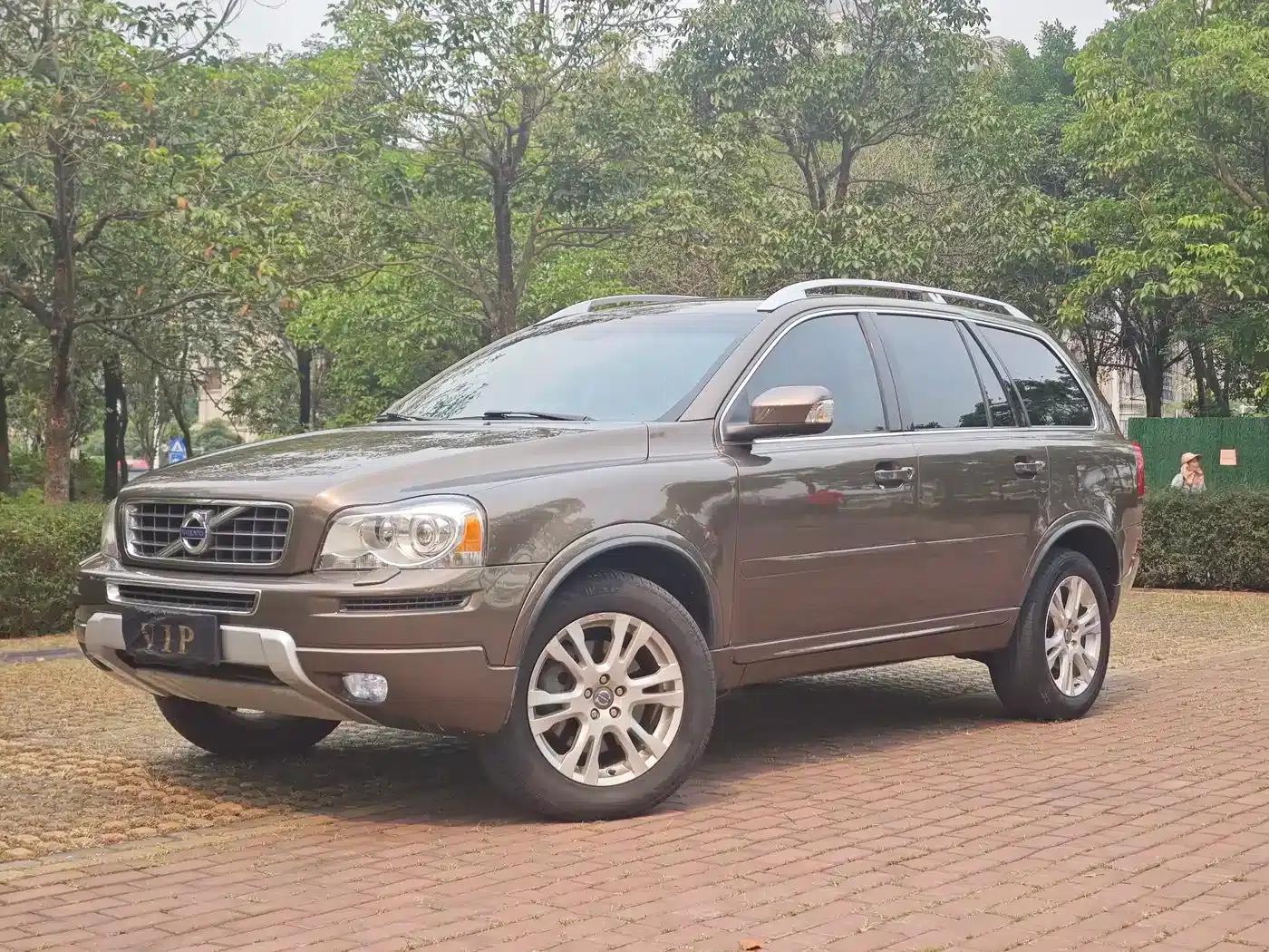 2014 XC Classic T5 Luxury Edition — миниатюра 1