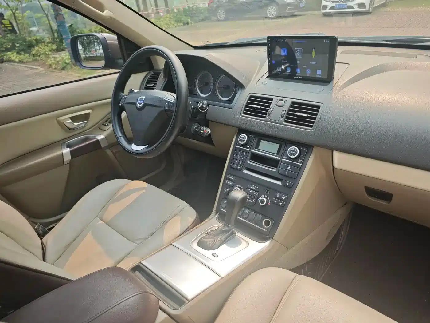 2014 XC Classic T5 Luxury Edition — миниатюра 16