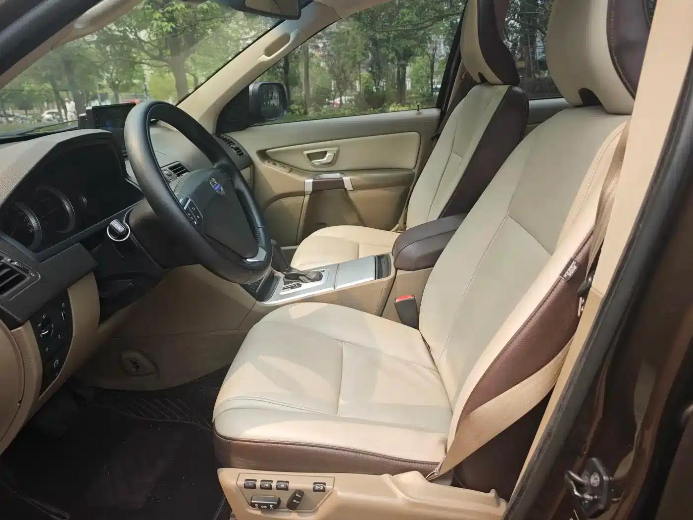 2014 XC Classic T5 Luxury Edition — миниатюра 8