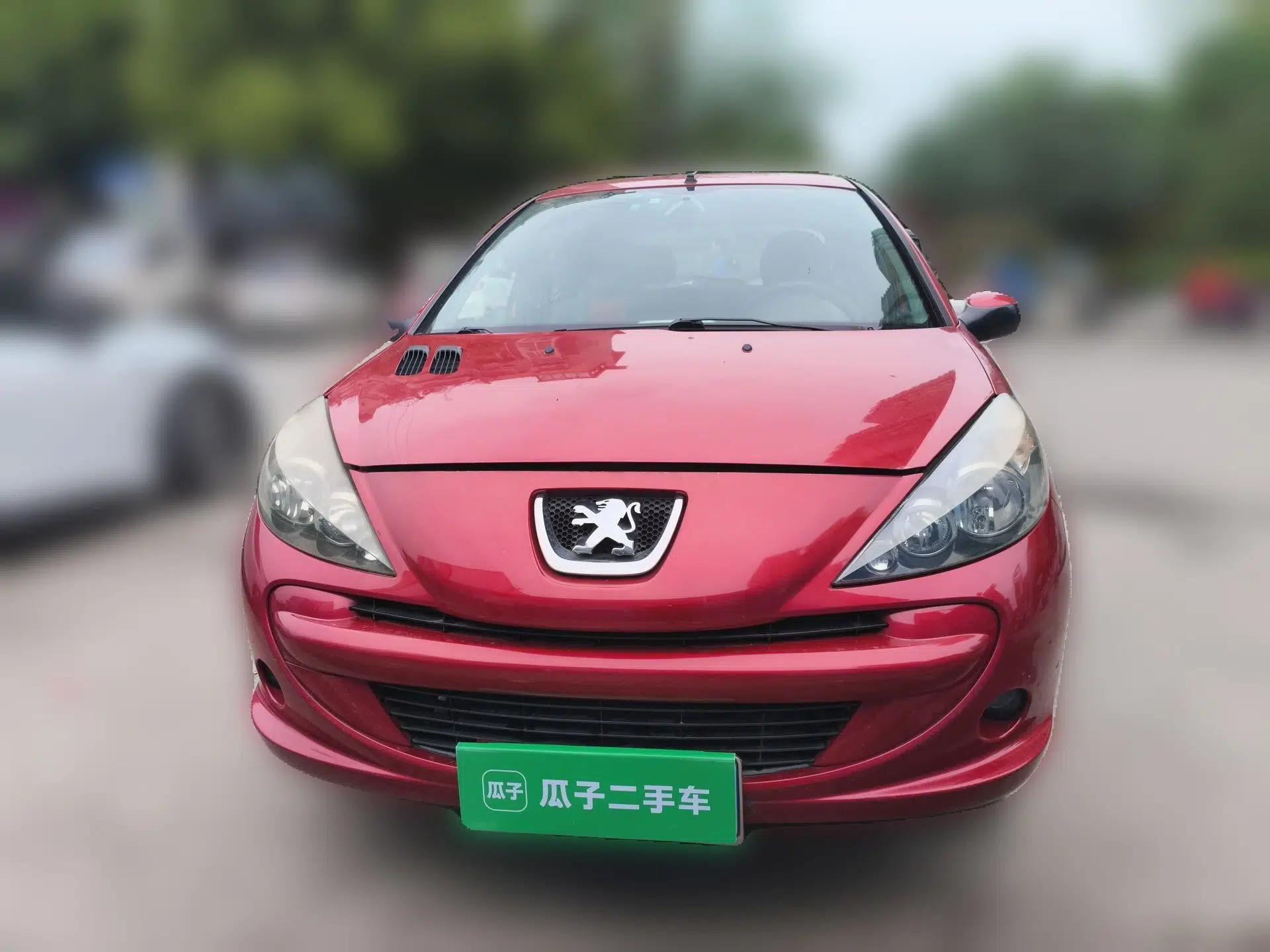 Peugeot 207 2011 Hatchback 1.4L Manual Yule Edition — миниатюра 2