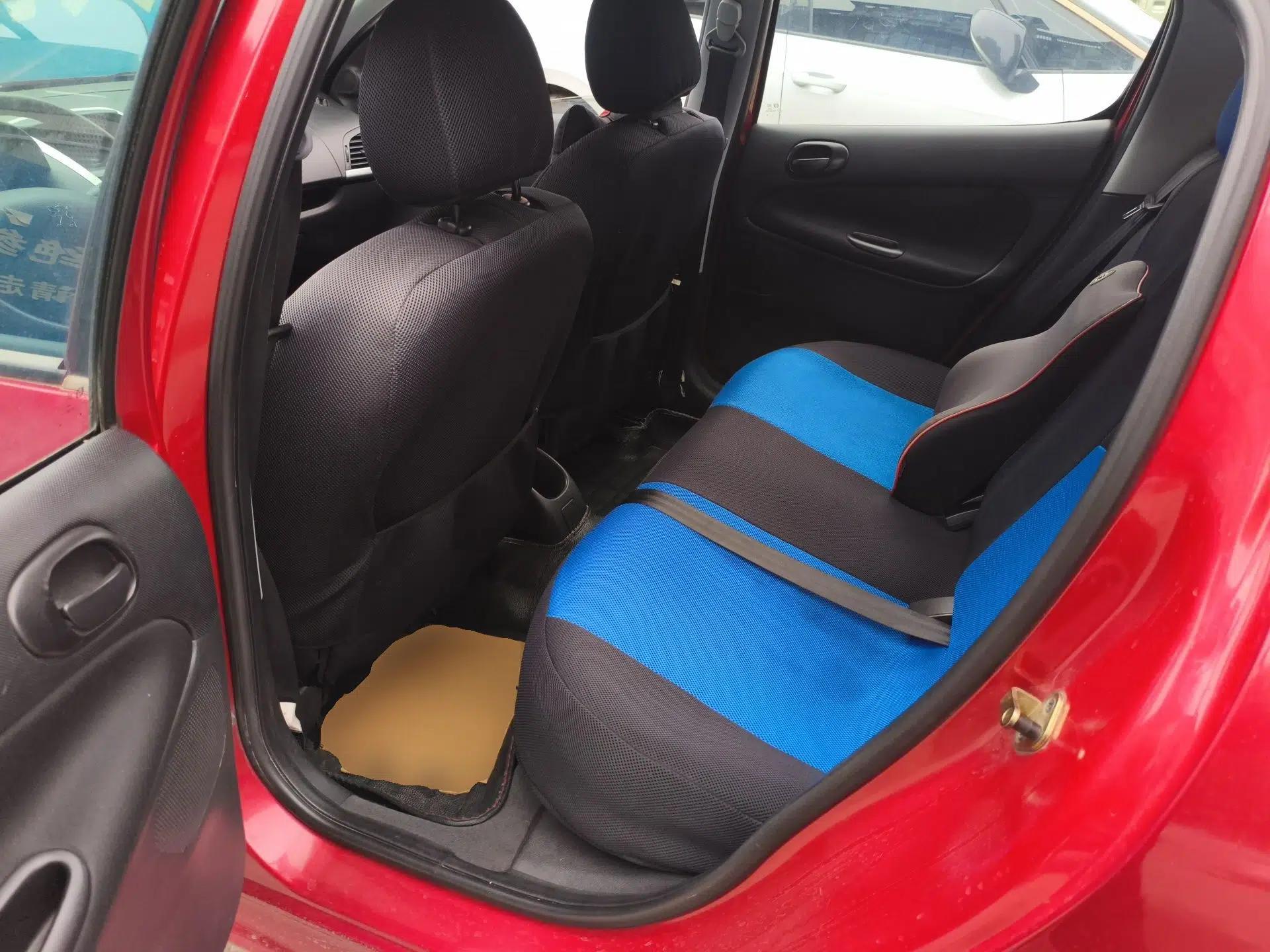 Peugeot 207 2011 Hatchback 1.4L Manual Yule Edition — миниатюра 18