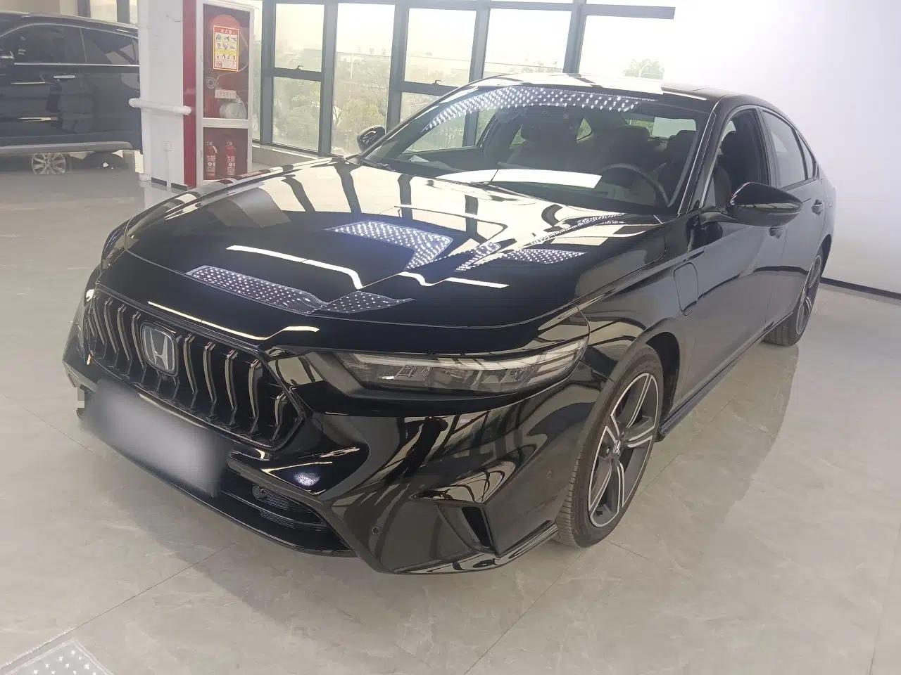 Honda Inspire New Energy 2025 Model—e:PHEV Smart Shine Version — миниатюра 1