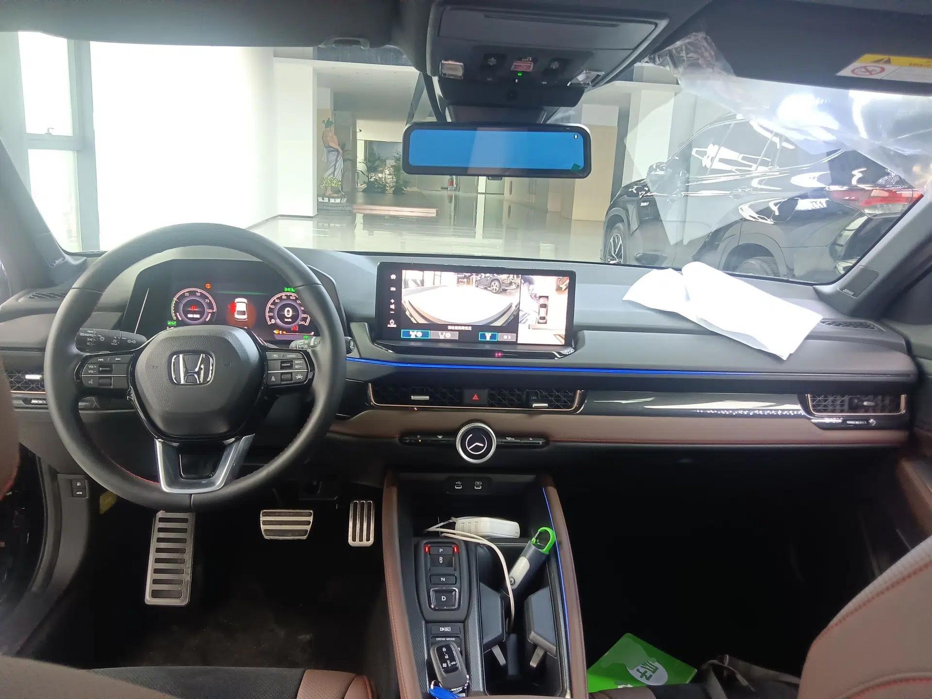 Honda Inspire New Energy 2025 Model—e:PHEV Smart Shine Version — миниатюра 13