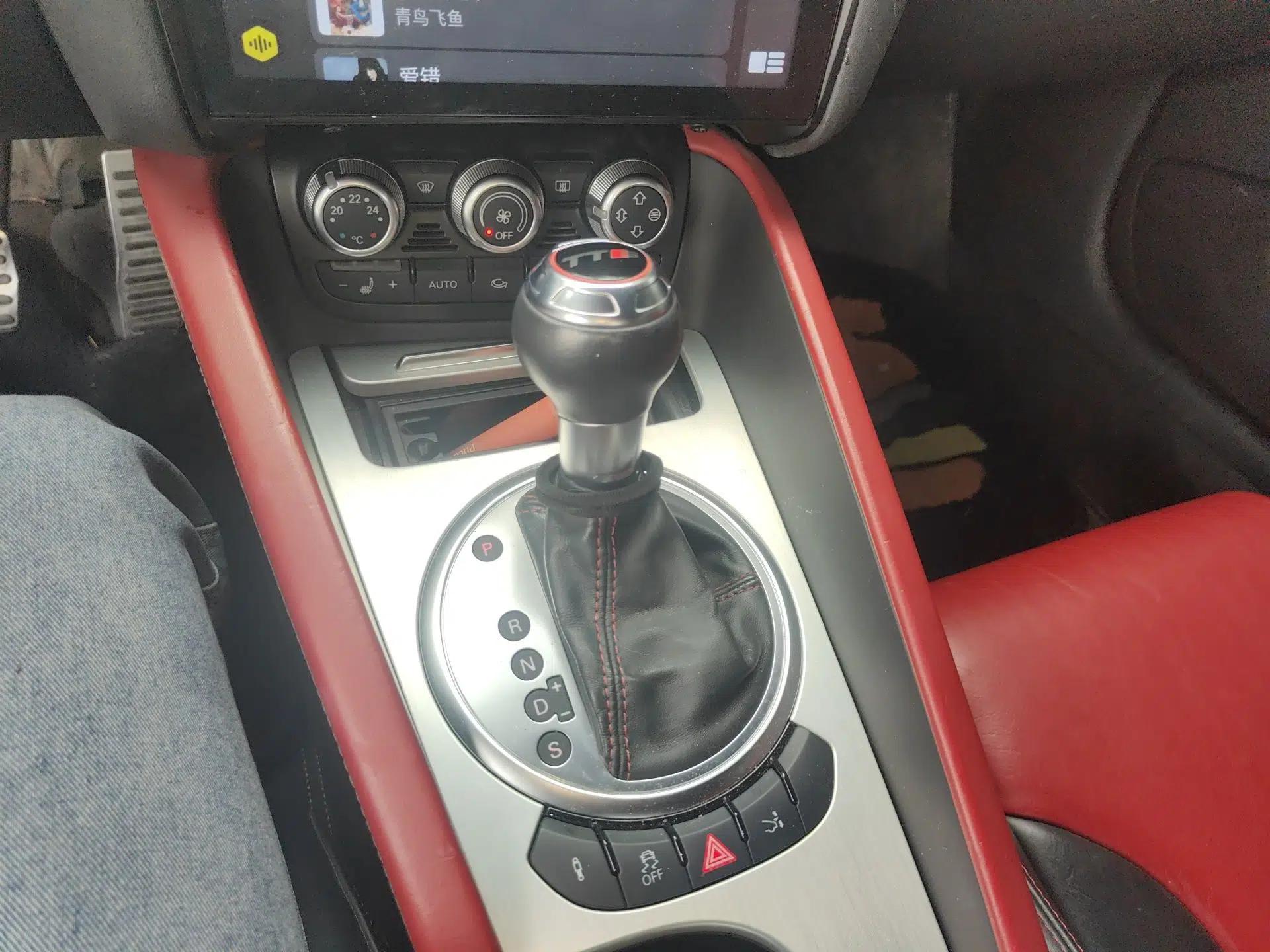 Audi TTS 2011 TTS Coupe 2.0TFSI quattro — миниатюра 15
