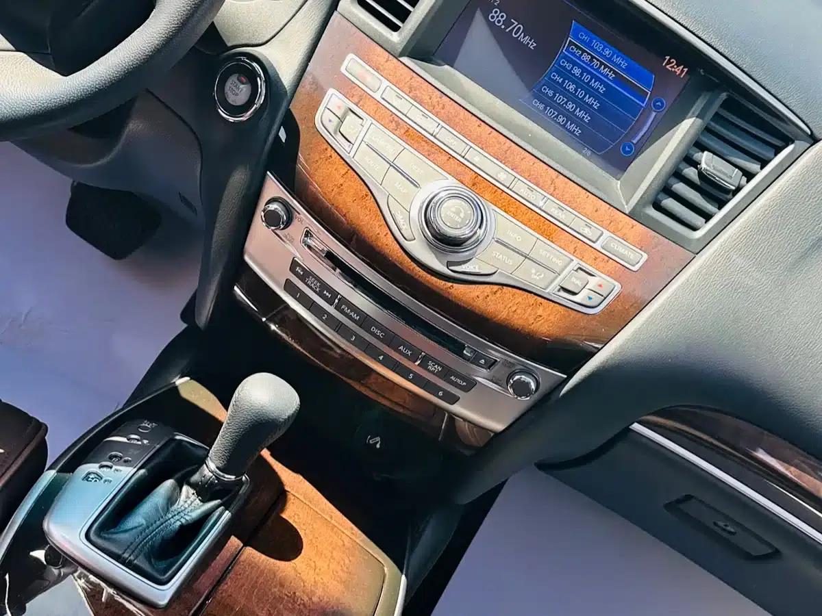 Infiniti JX 2013 JX35 AWD All-Terrain Edition — миниатюра 21