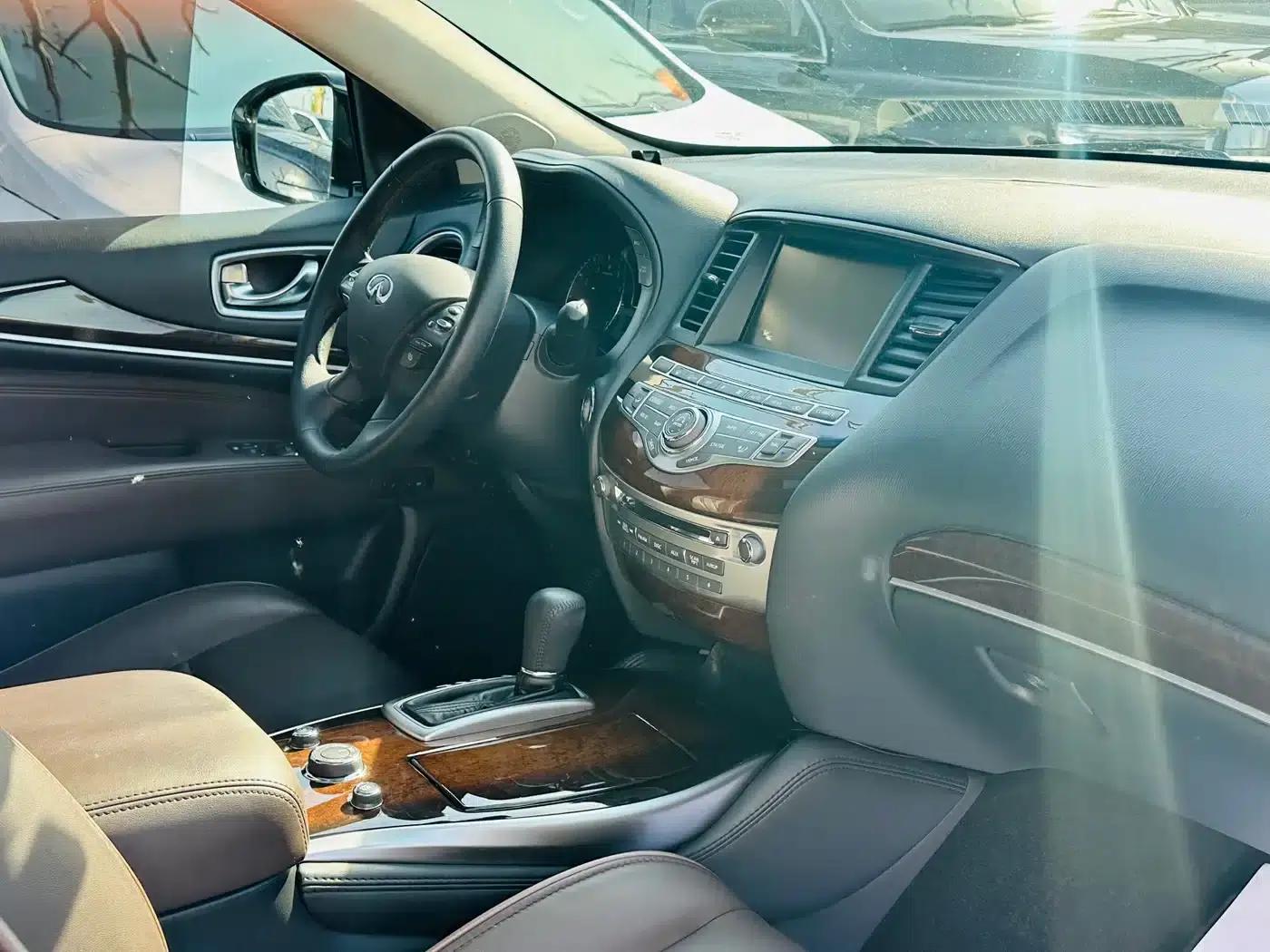 Infiniti JX 2013 JX35 AWD All-Terrain Edition — миниатюра 24