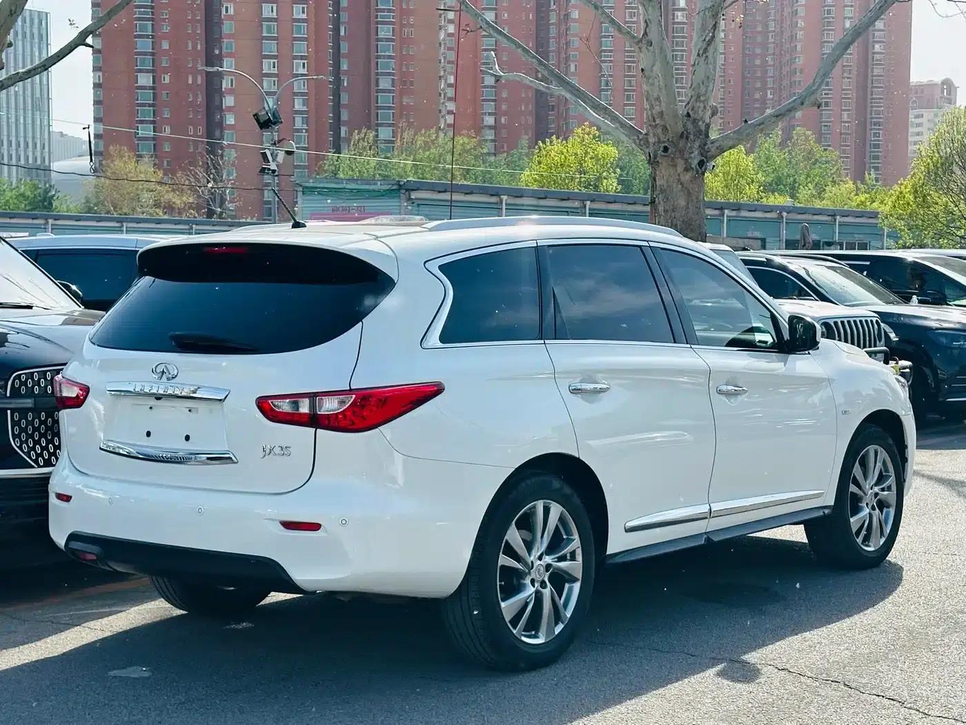 Infiniti JX 2013 JX35 AWD All-Terrain Edition — миниатюра 4