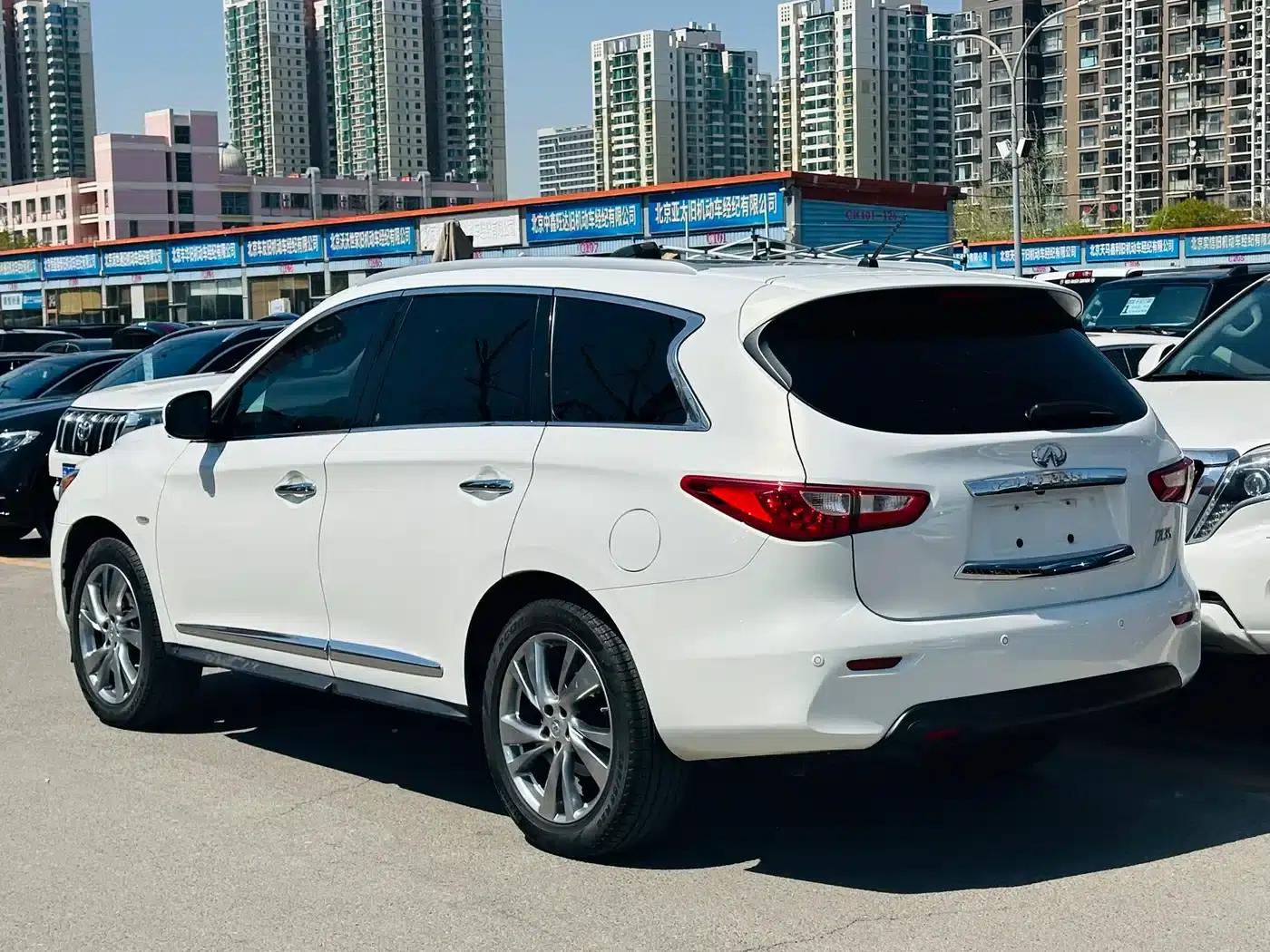 Infiniti JX 2013 JX35 AWD All-Terrain Edition — миниатюра 6
