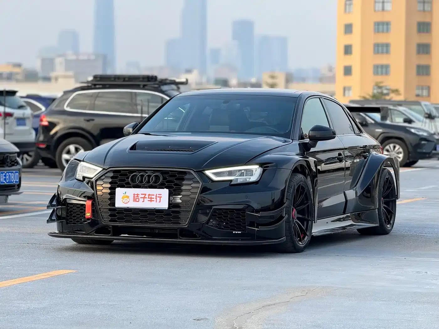 Audi RS 3 2017 RS 3 2.5T Limousine — миниатюра 3