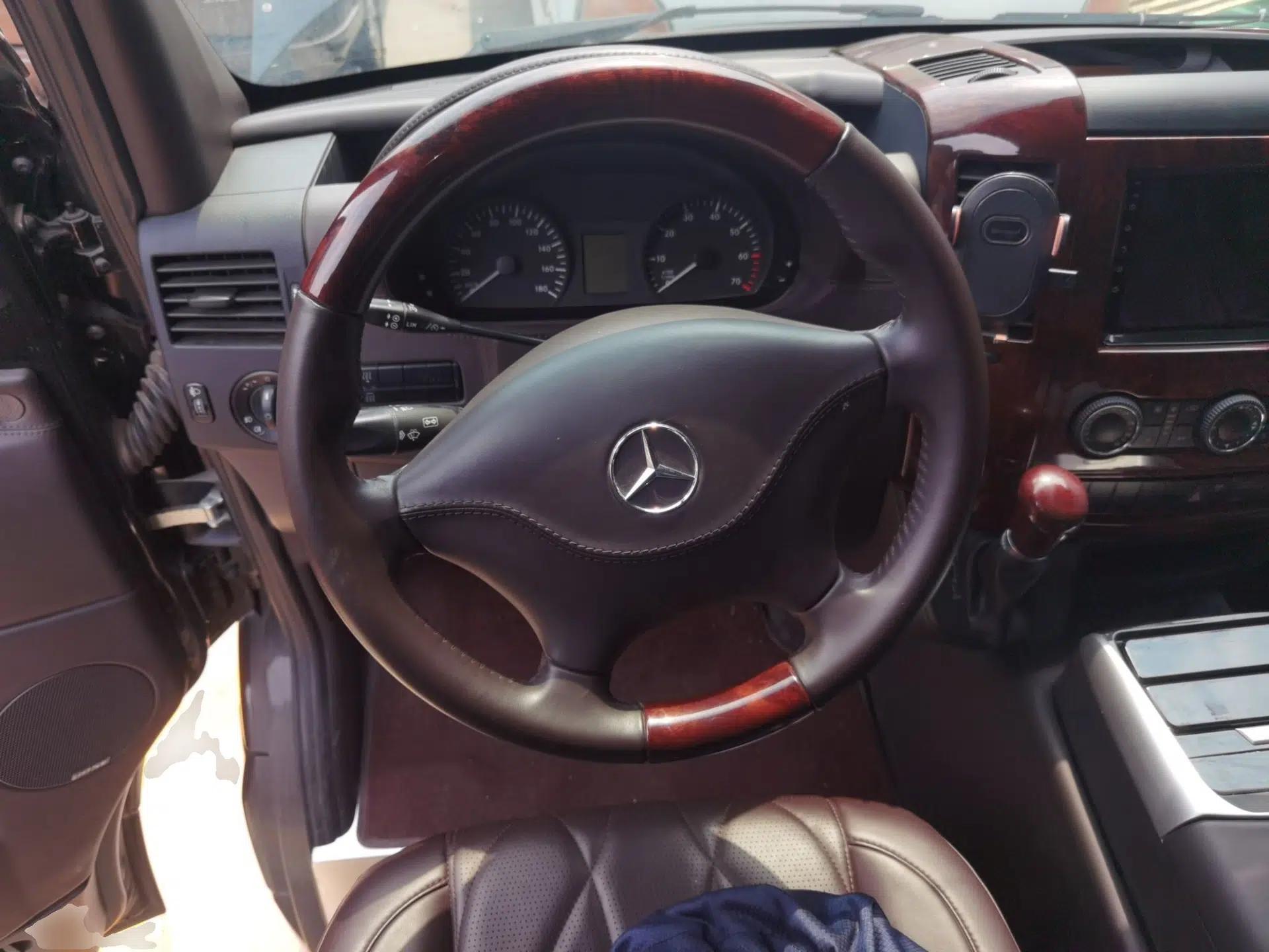 Mercedes-Benz Sprinter  — миниатюра 11