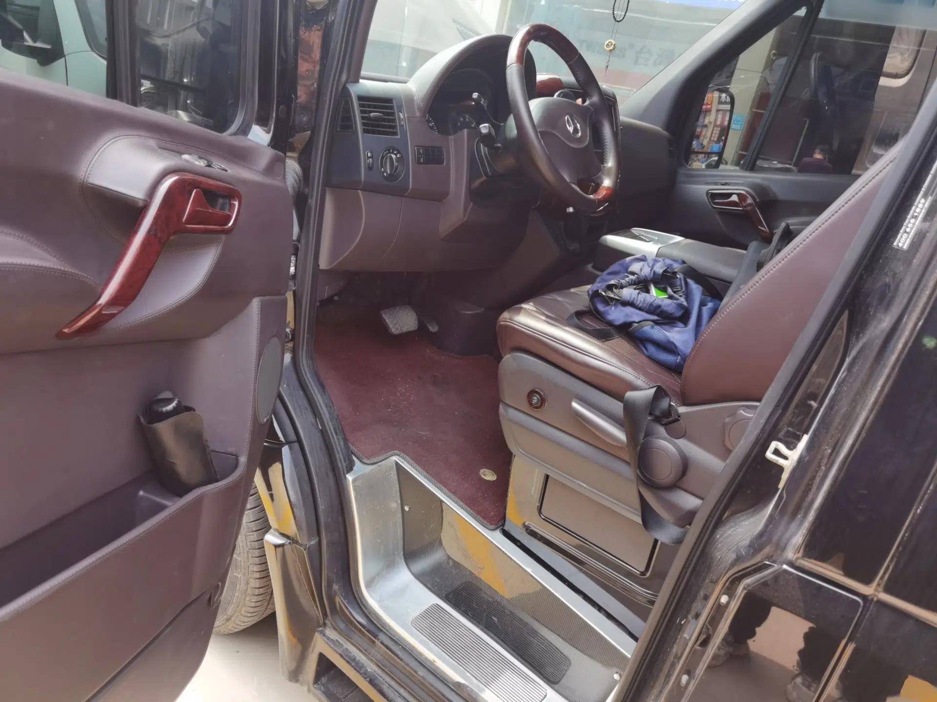 Mercedes-Benz Sprinter  — миниатюра 17