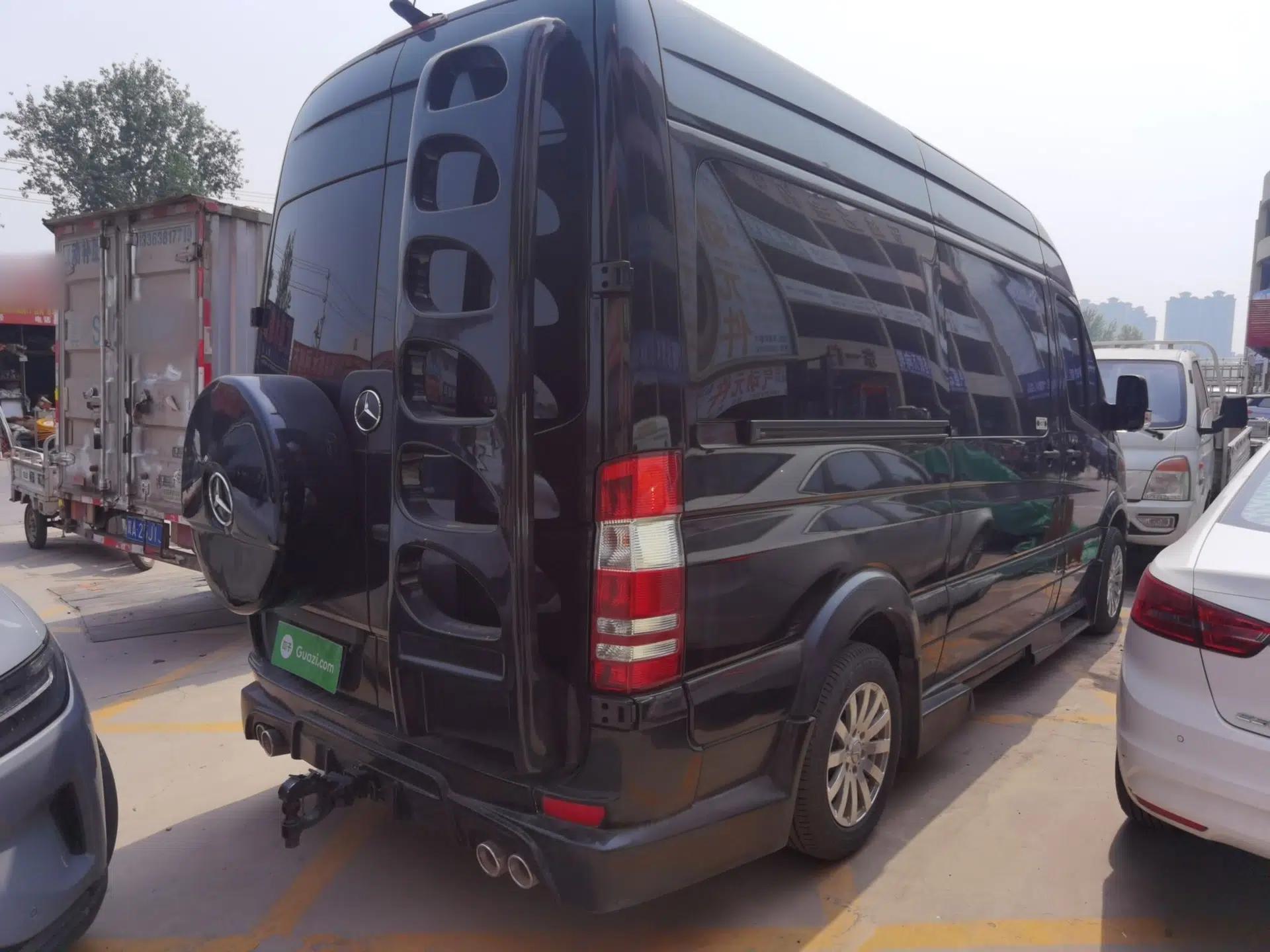 Mercedes-Benz Sprinter  — миниатюра 6