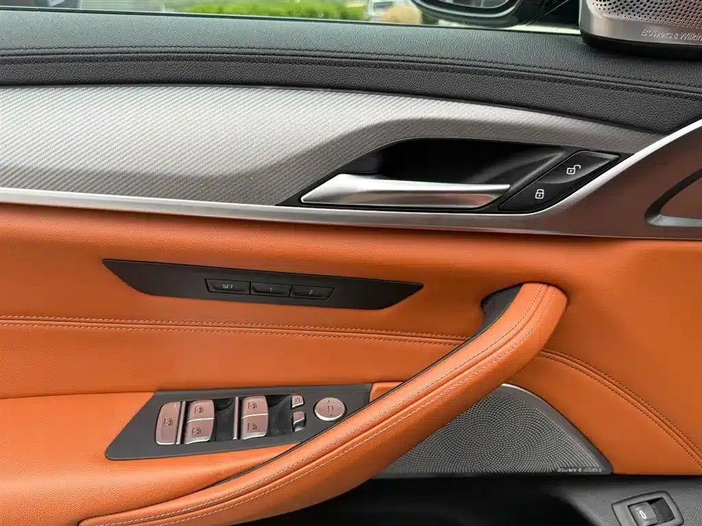 2021 BMW M5 — миниатюра 20