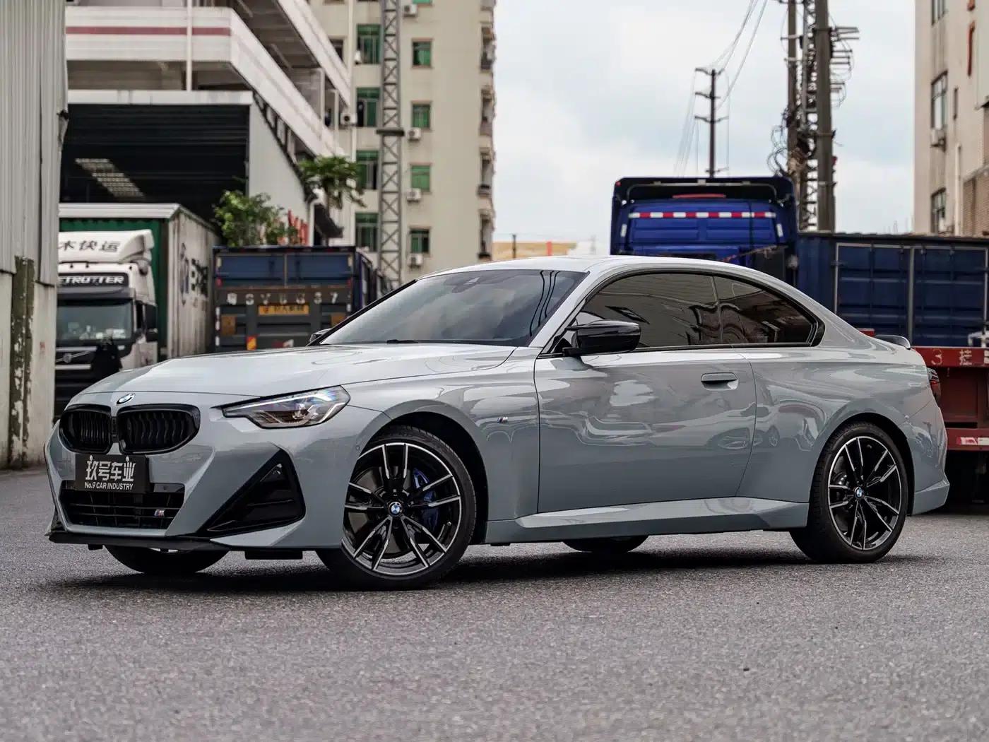 2025 BMW M240i xDrive — миниатюра 1