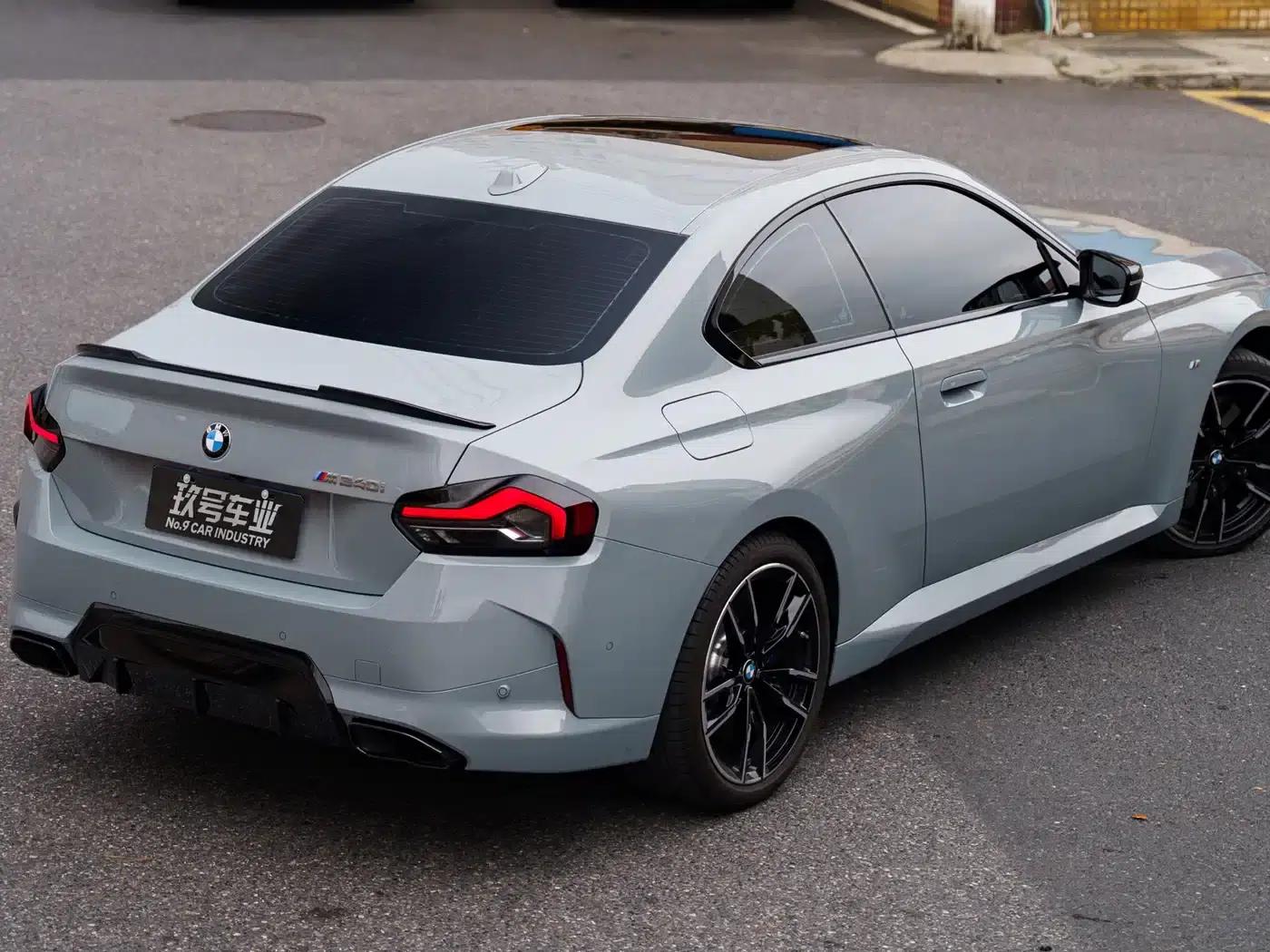 2025 BMW M240i xDrive — миниатюра 5