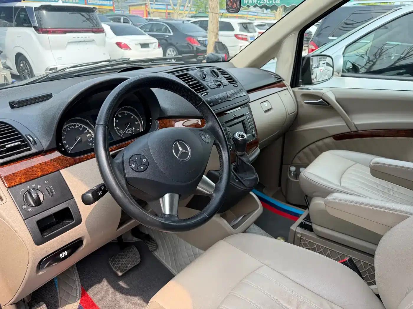 Viano 2013 3.0L Premium Edition — миниатюра 4