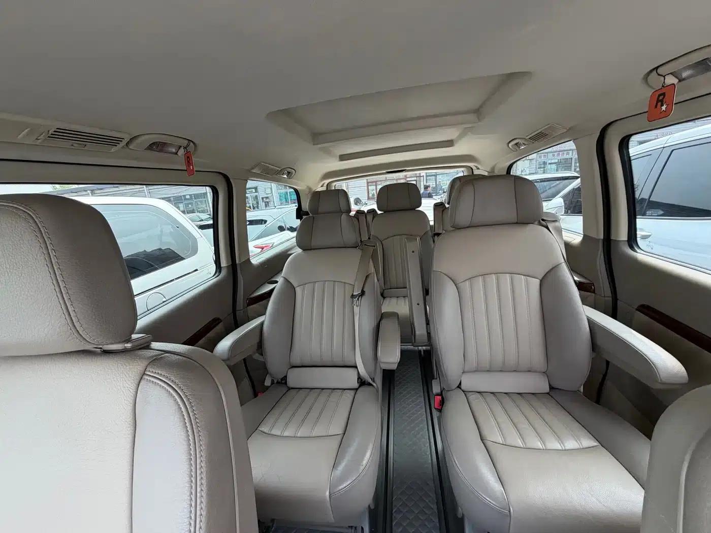Viano 2013 3.0L Premium Edition — миниатюра 7