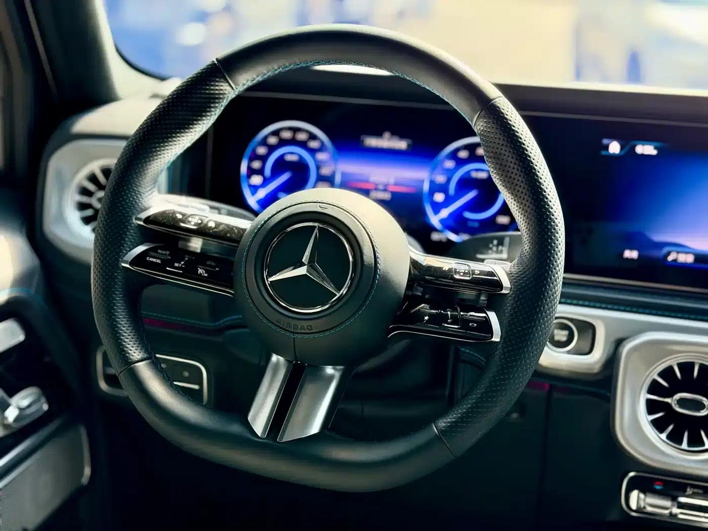 Mercedes-Benz G-Class PHEV 2025 G580 First Edition — миниатюра 19