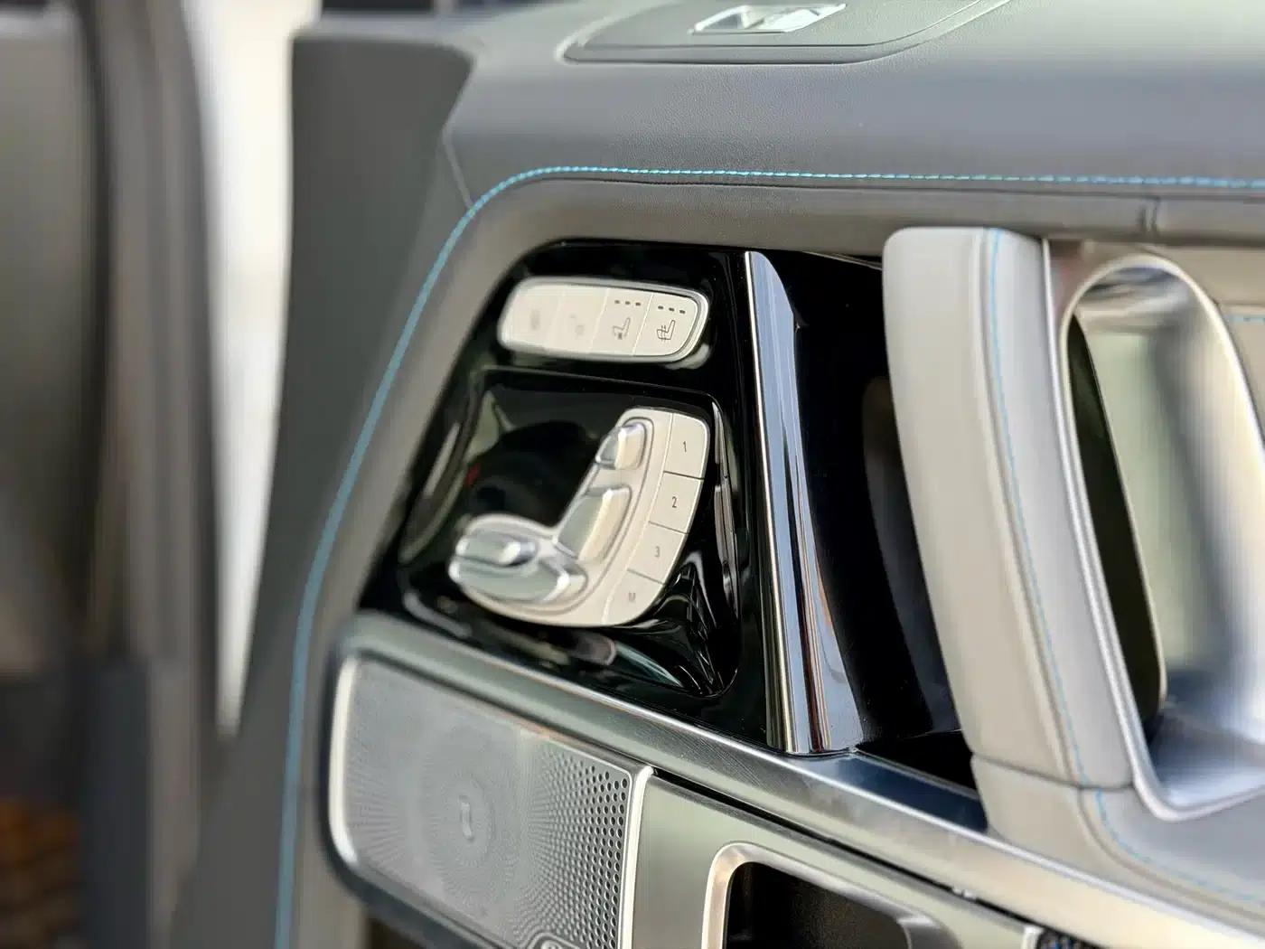 Mercedes-Benz G-Class PHEV 2025 G580 First Edition — миниатюра 23