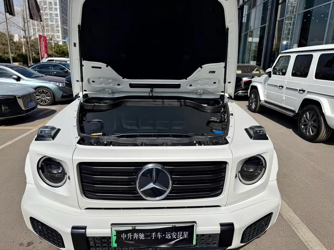 Mercedes-Benz G-Class PHEV 2025 G580 First Edition — миниатюра 27