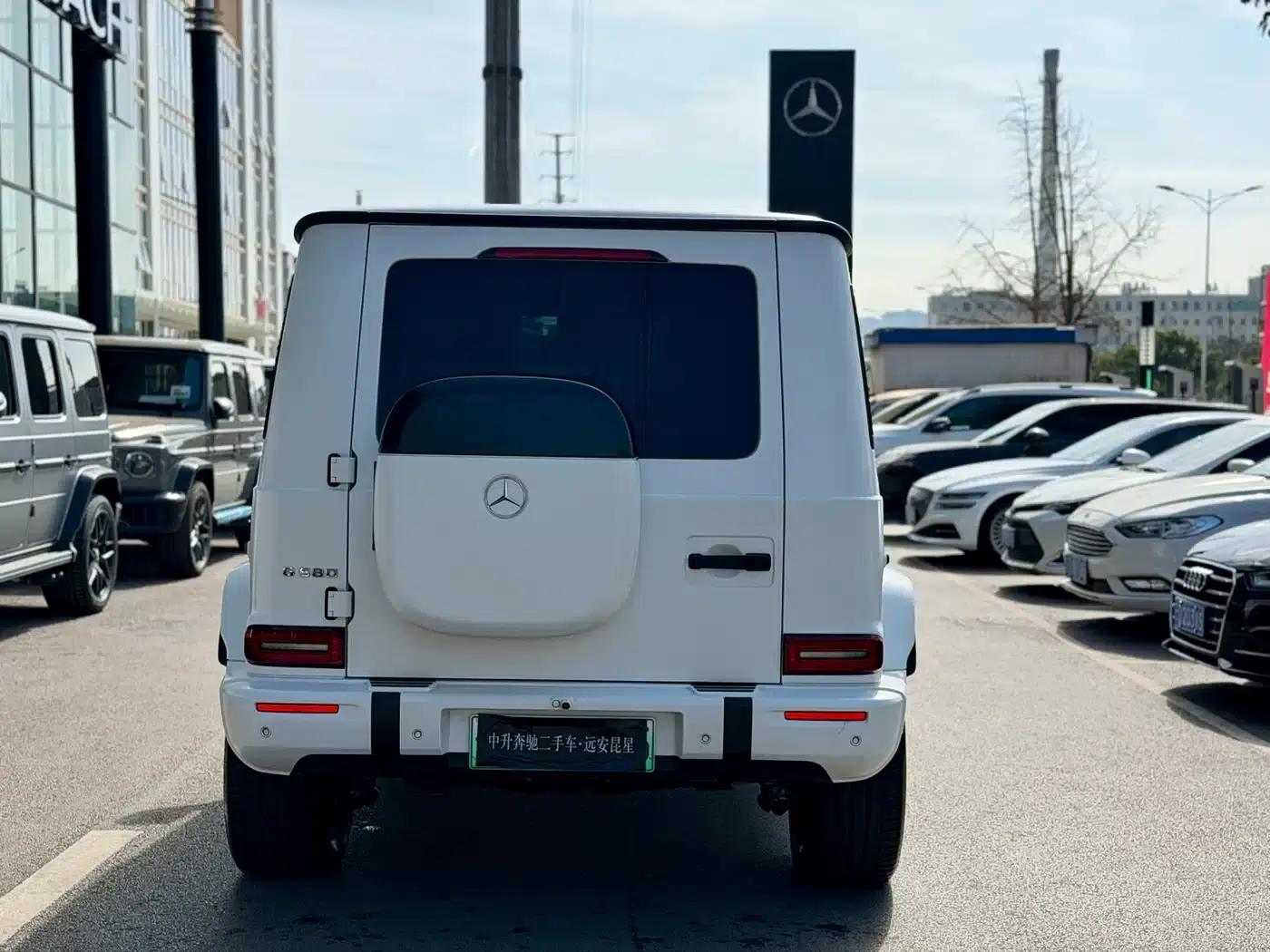Mercedes-Benz G-Class PHEV 2025 G580 First Edition — миниатюра 7