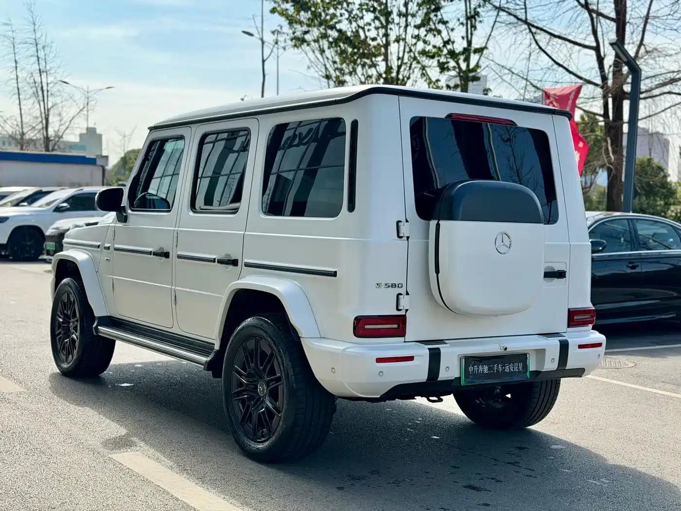 Mercedes-Benz G-Class PHEV 2025 G580 First Edition — миниатюра 8