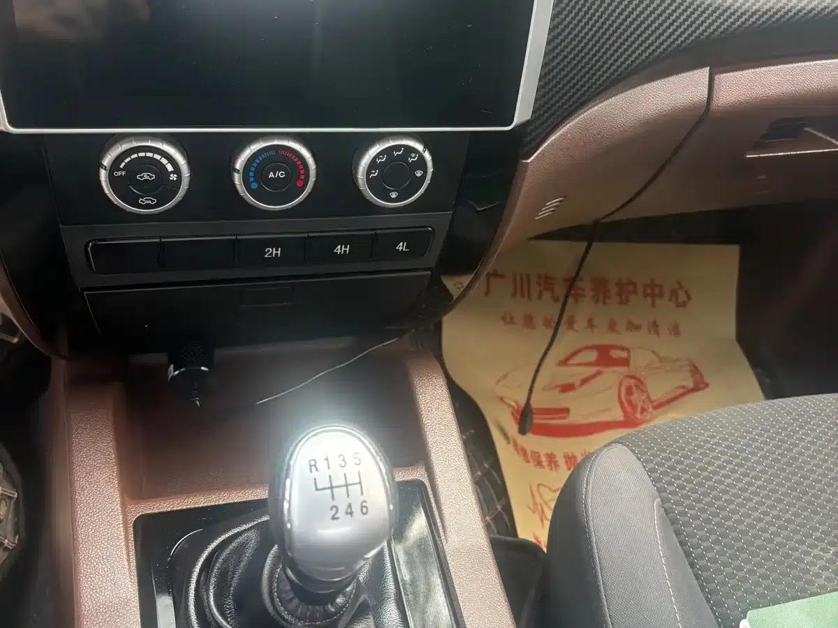 Tunland 2019 2.8T E3 70th Anniversary 4WD Comfort Edition with High Cargo Platform and Long Wheelbase 4J28TC4 — миниатюра 8