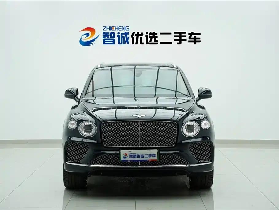 Bentayga Plug-in Hybrid 2021 3.0T PHEV — миниатюра 2